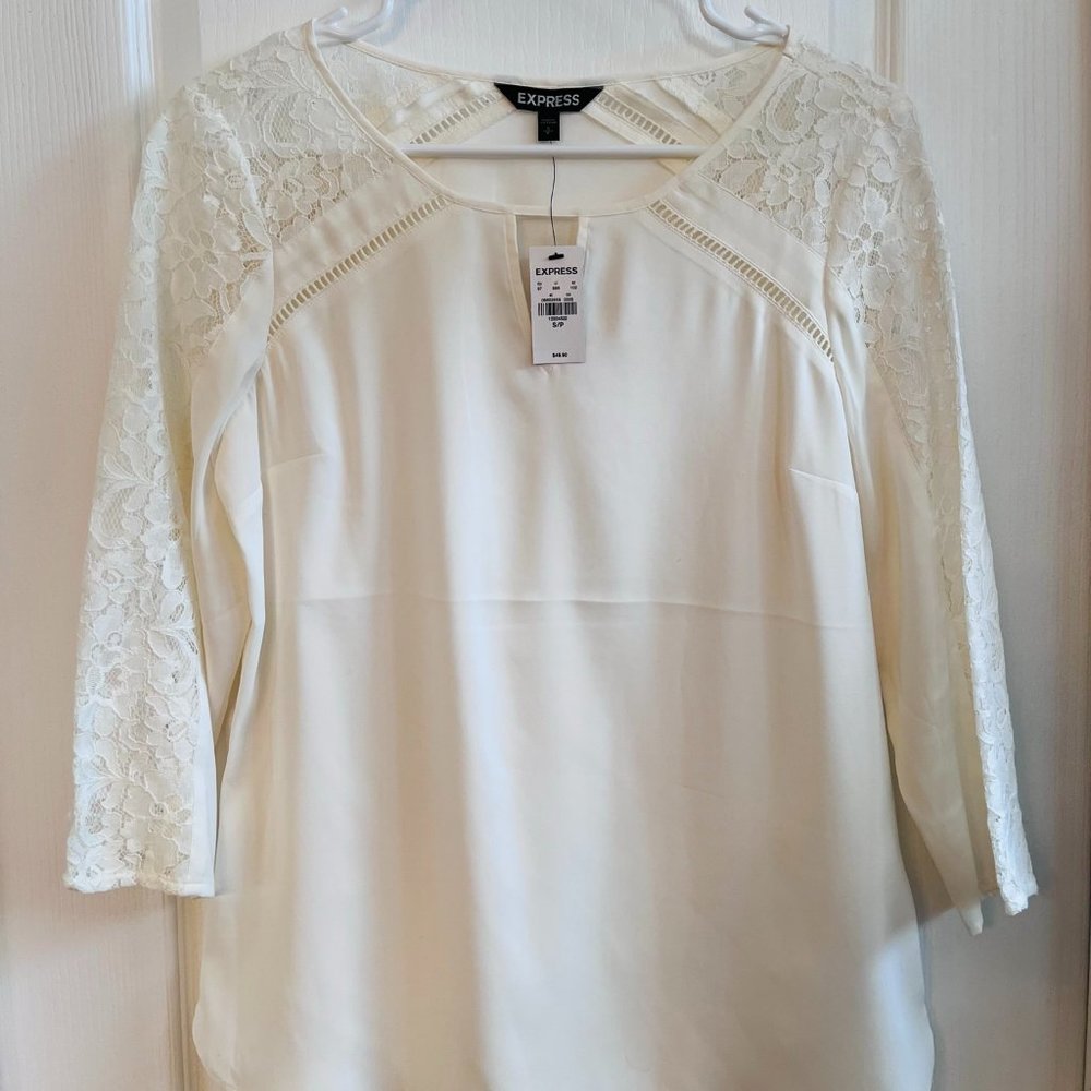 Express Blouse White Lace 3/4 Length Sleeves, Size Small NWT